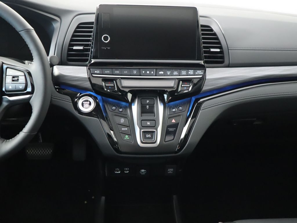 Thumbnail: 2026 Honda Odyssey - 14