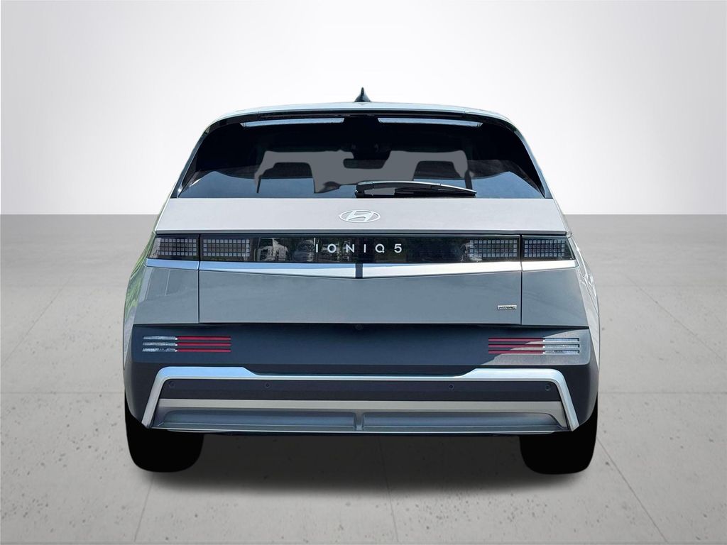 2025 Hyundai IONIQ 5 SE