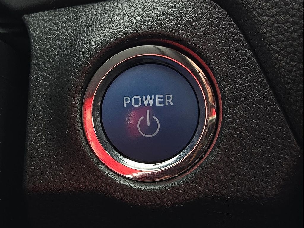 Used 2019 Toyota RAV4 Hybrid For Sale in Farmington, AR