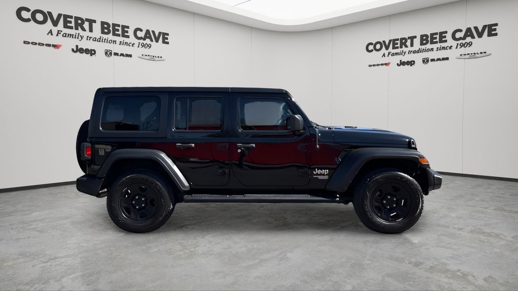 Used 2021 Black Jeep Unlimited Sport image 11