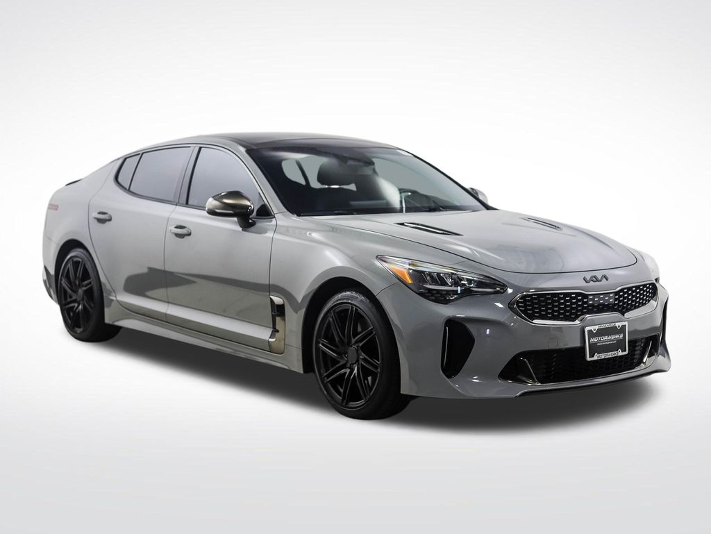 Thumbnail: 2023 Kia Stinger - 7