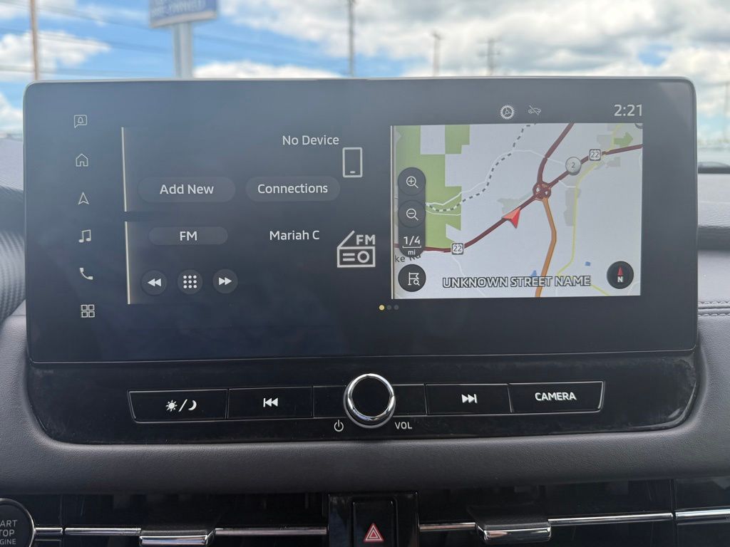 2025 Mitsubishi Outlander SE Silver at South Hills Kia