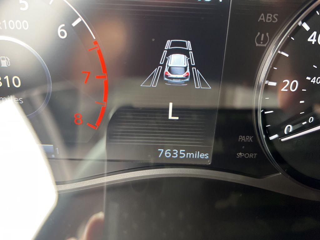 2024 Nissan Kicks SR photo