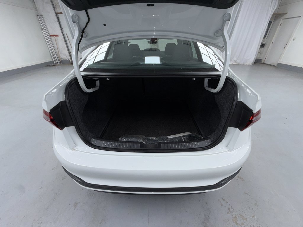 Used 2023 Volkswagen Jetta Sedan