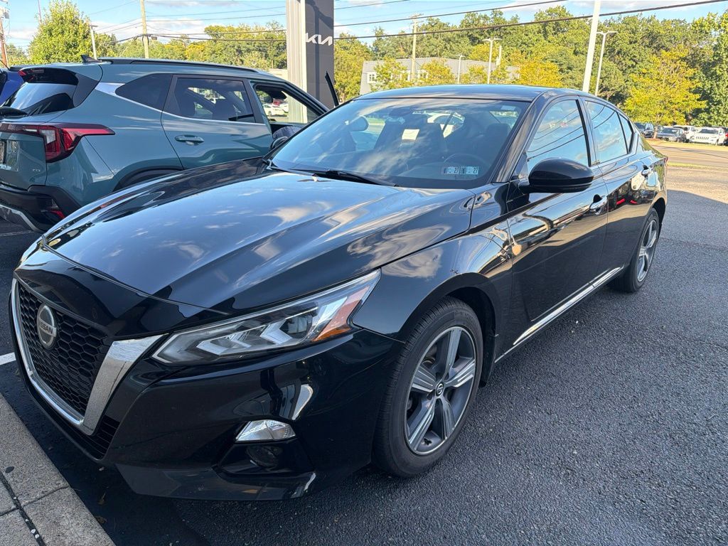 2020 Nissan Altima 2.5 SL Black at South Hills Kia