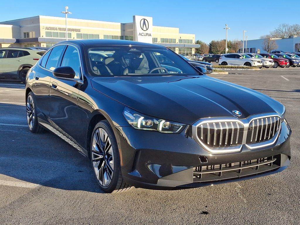 2025 BMW 5 Series 530i xDrive 2