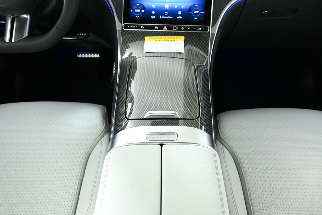 2025 Mercedes-Benz GLC 300 18