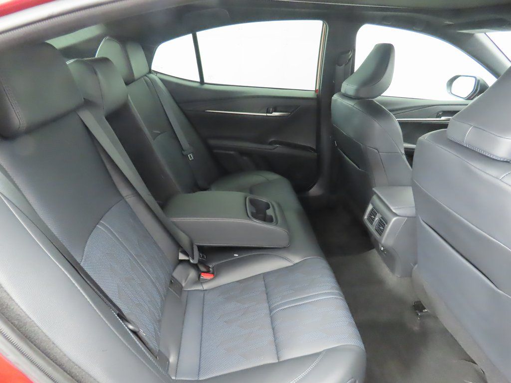 Thumbnail: 2025 Toyota Camry - 23