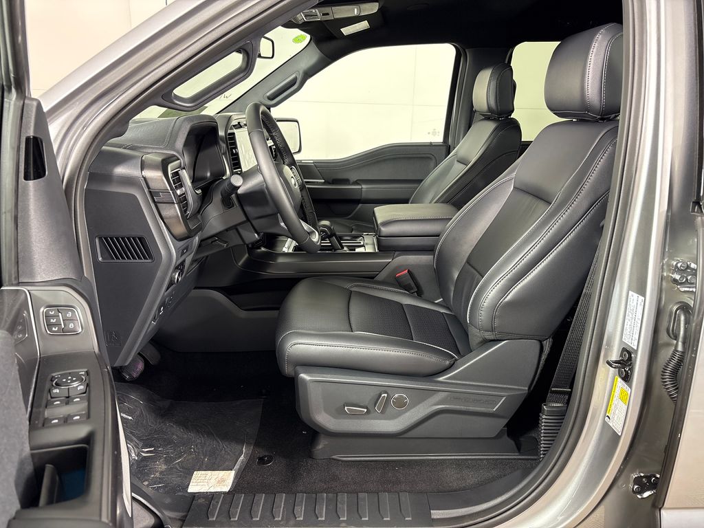 New 2026 Silver Ford Lariat image 31