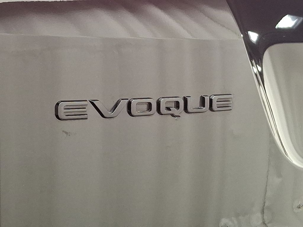 Thumbnail: 2025 Land Rover Range Rover Evoque - 31