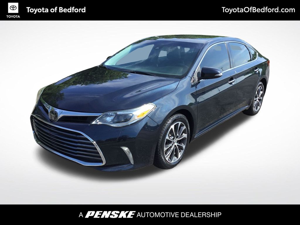 2017 Toyota Avalon XLE -
                  Bedford, OH