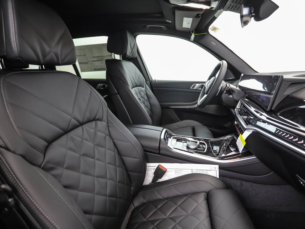 Thumbnail: 2026 BMW X5 - 30