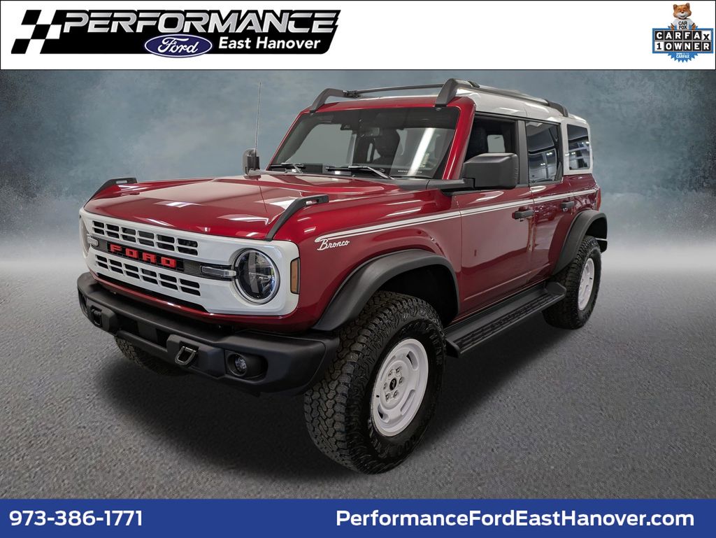 Ruby Red Metallic Tinted Clearcoat 2025 Ford Bronco SUV / Crossover Four-Wheel Drive 7-Speed Manual