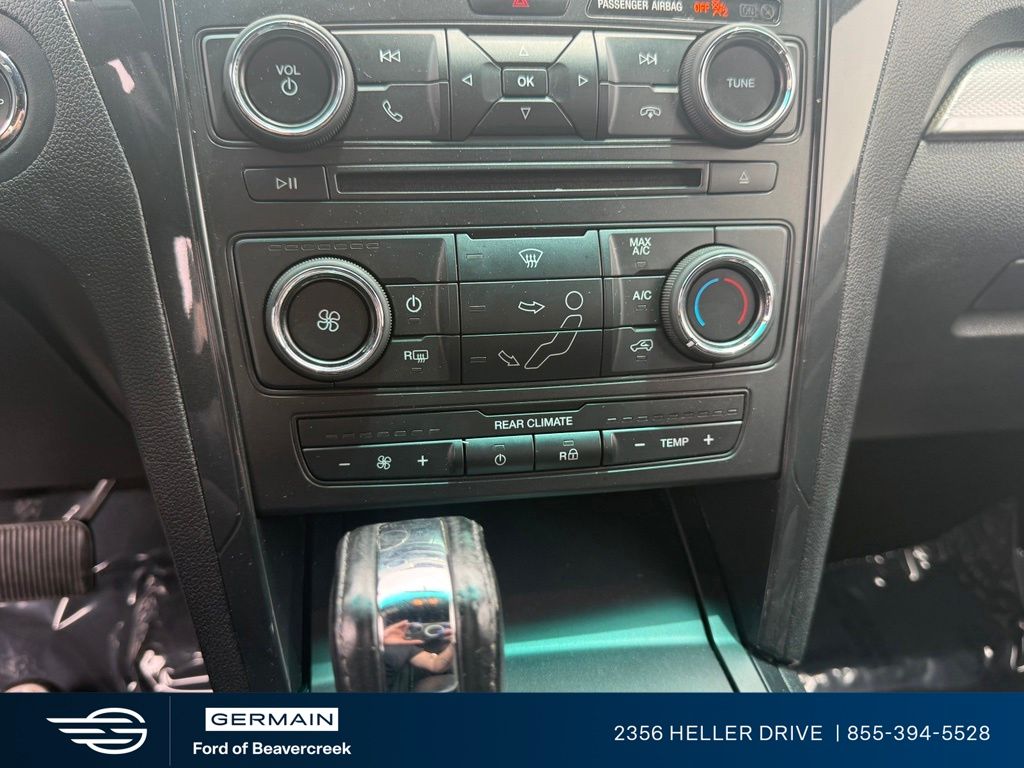 Used 2016 Black Ford XLT image 23