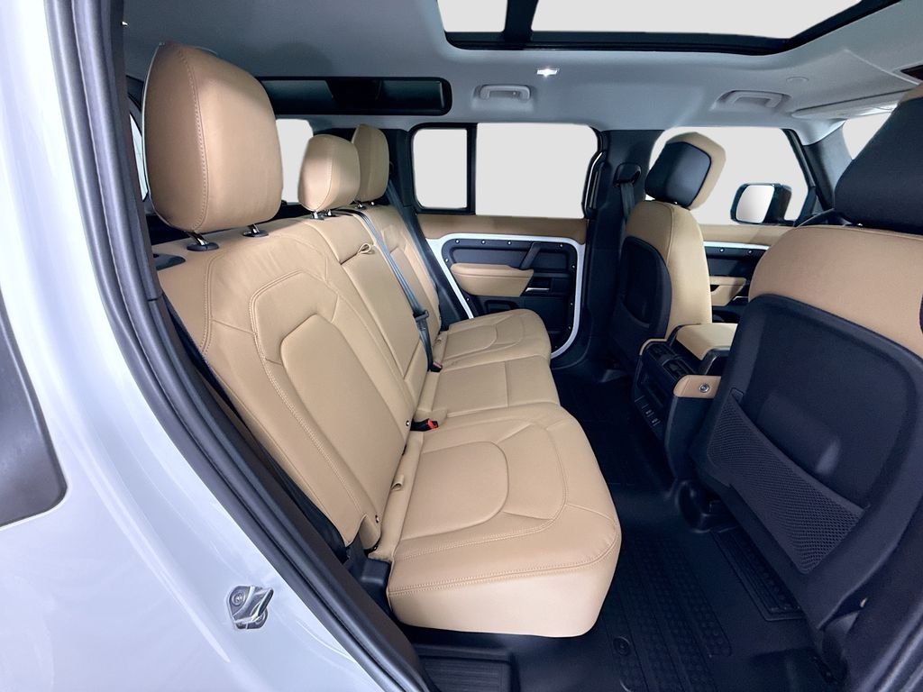 Thumbnail: 2026 Land Rover Defender - 25