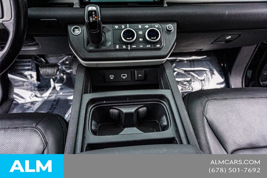 Used 2023 Gray Land Rover X-Dynamic SE image 43