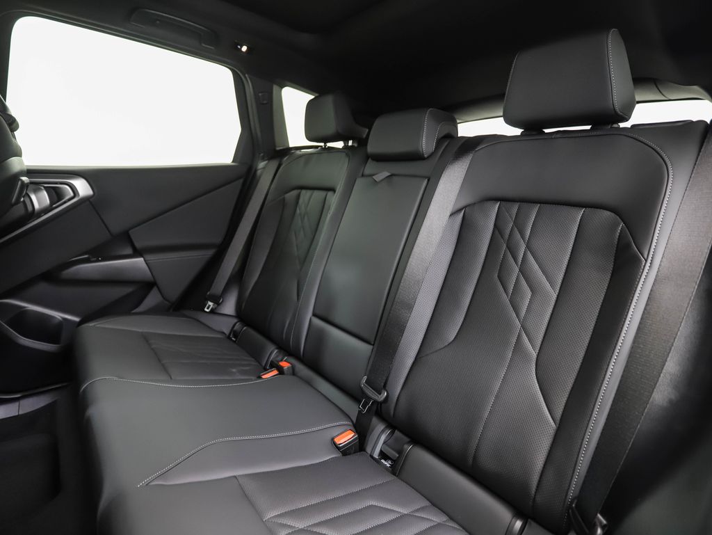 Thumbnail: 2026 BMW X3 - 24