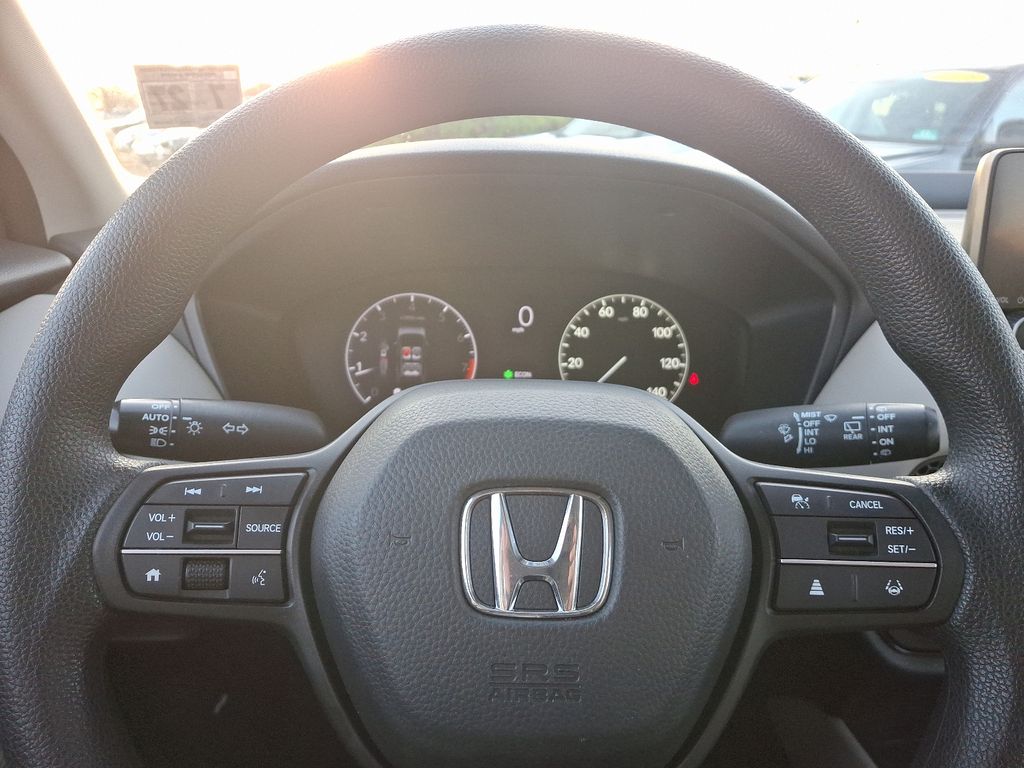 2023 Honda HR-V LX 18