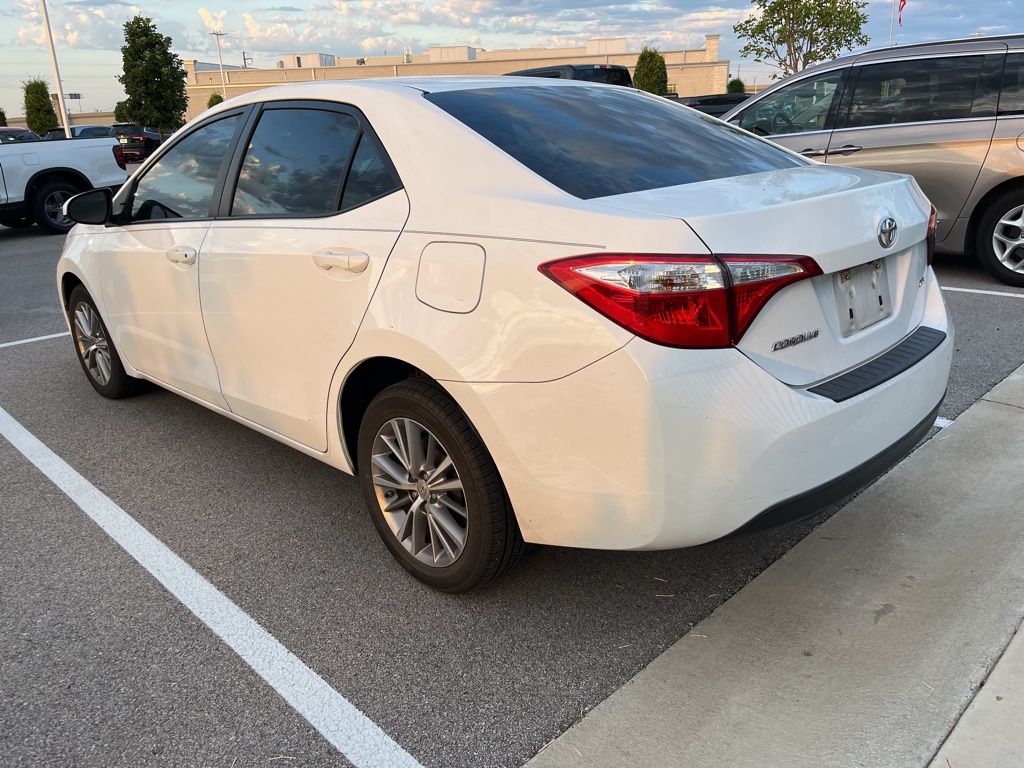 Thumbnail: 2015 Toyota Corolla - 4