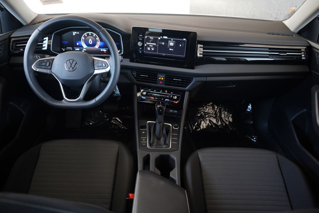Thumbnail: 2026 Volkswagen Jetta - 8