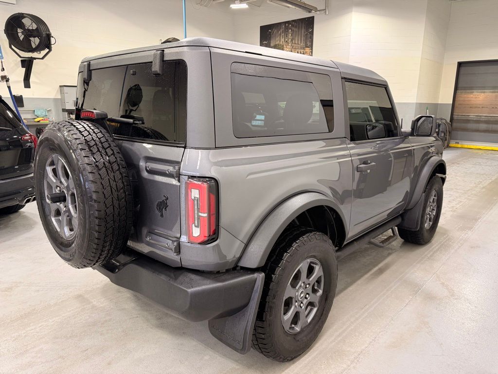 Thumbnail: 2022 Ford Bronco - 6