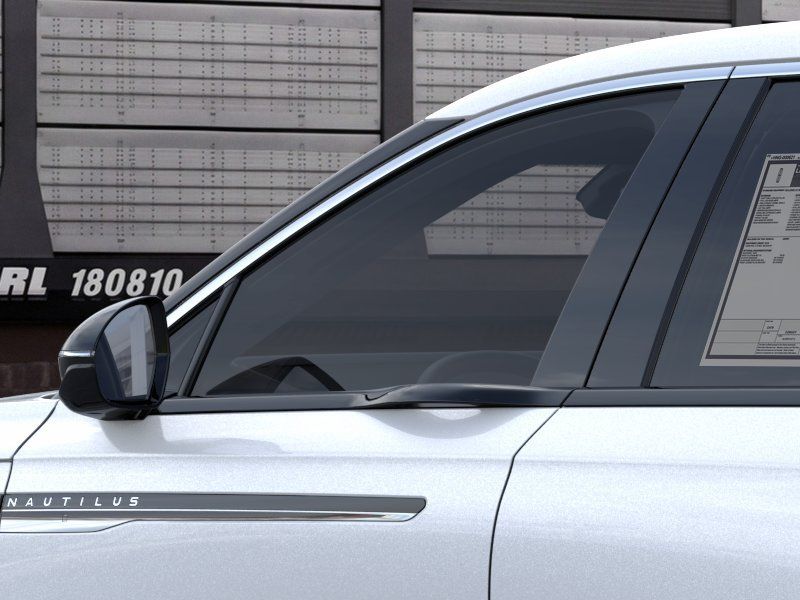 New 2026 White Platinum Clearcoat Metallic Lincoln Premiere image 20