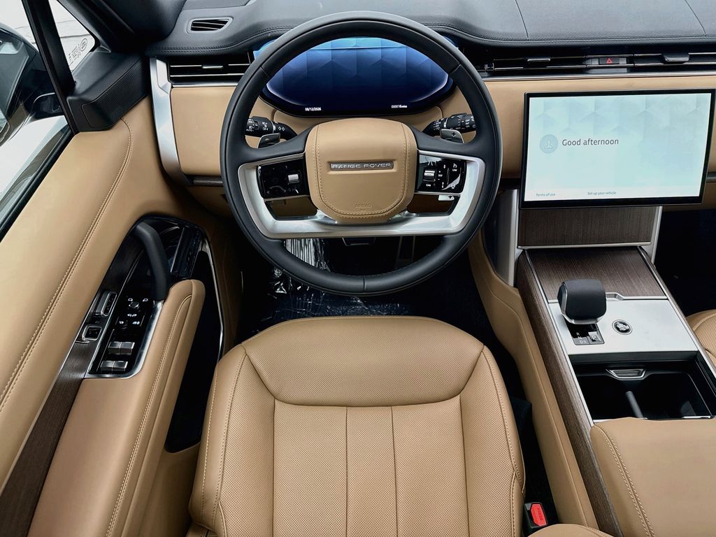 Thumbnail: 2026 Land Rover Range Rover - 10