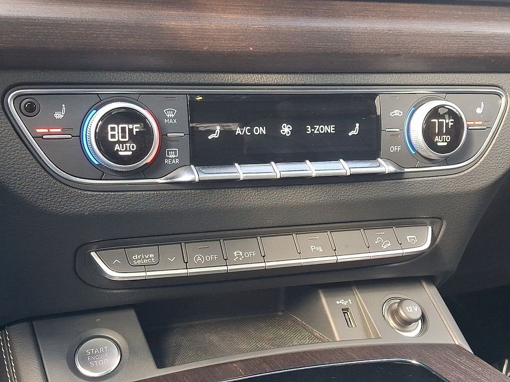 Thumbnail: 2023 Audi Q5 - 16