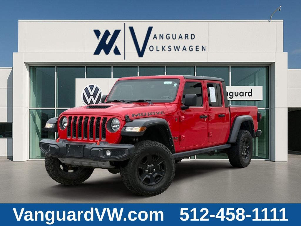 Firecracker Red Clearcoat 2022 Jeep Gladiator Pickup Truck Four-Wheel Drive 8-Speed Automatic