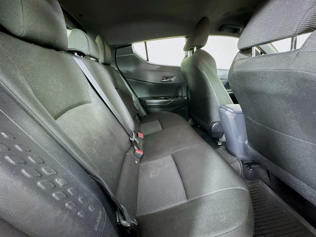 Used Car 2019 Toyota C-hr  Le For Sale Under $20,000 In Austin, Texas