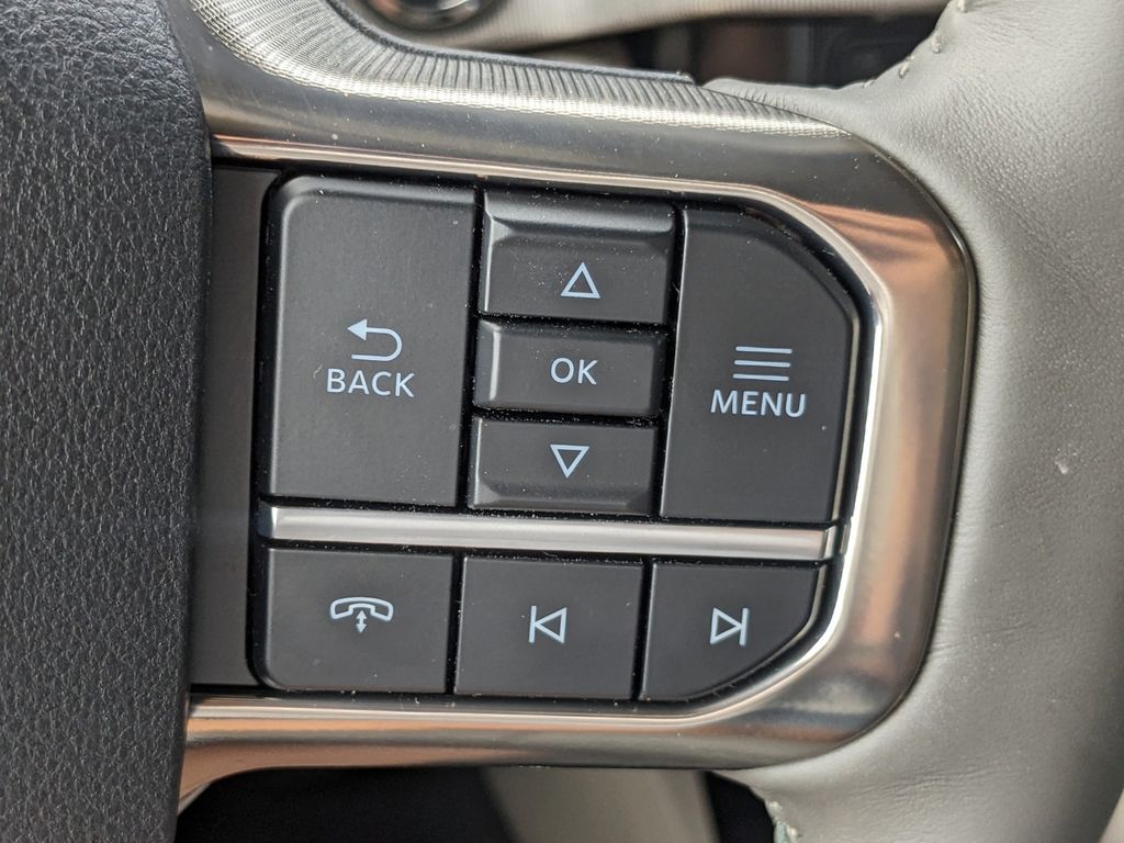 2025 Ford F-450 Super Duty Platinum