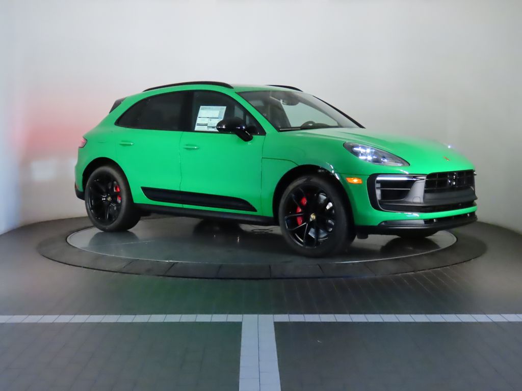 Thumbnail: 2025 Porsche Macan - 9