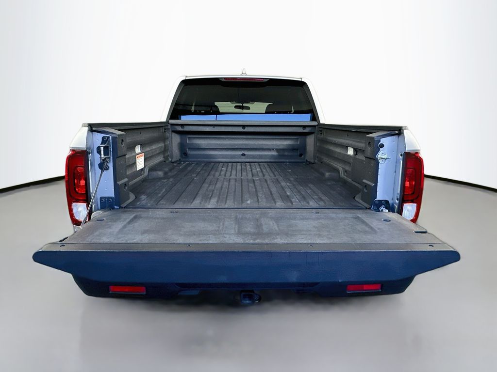 Thumbnail: 2019 Honda Ridgeline - 25