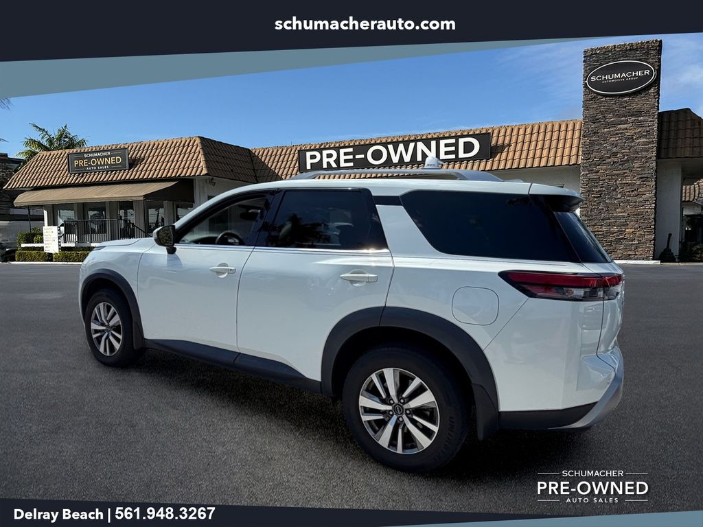 used 2022 Nissan Pathfinder car, priced at $24,888