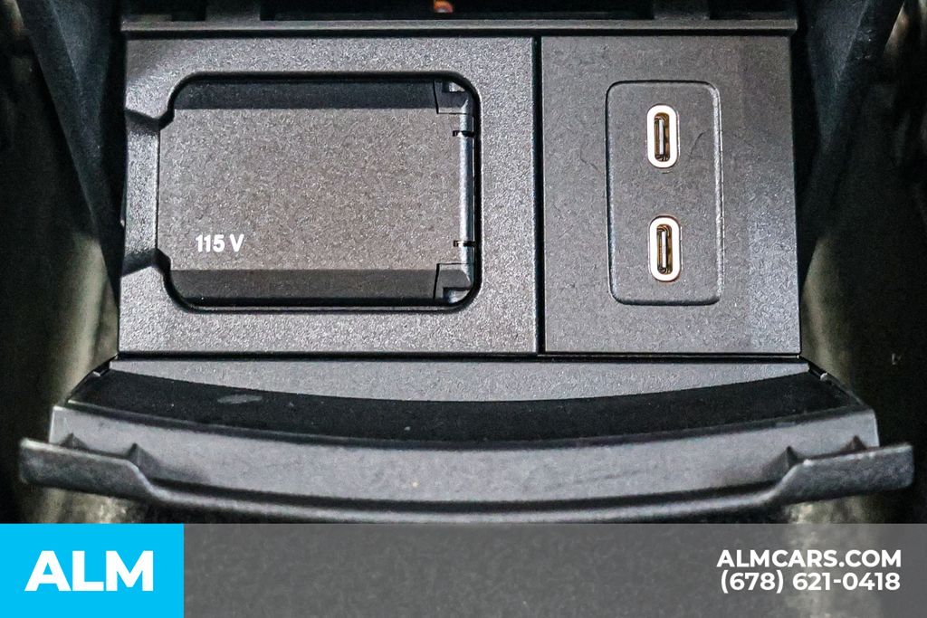 Used 2025 Black Mercedes-Benz GLA 250 image 58