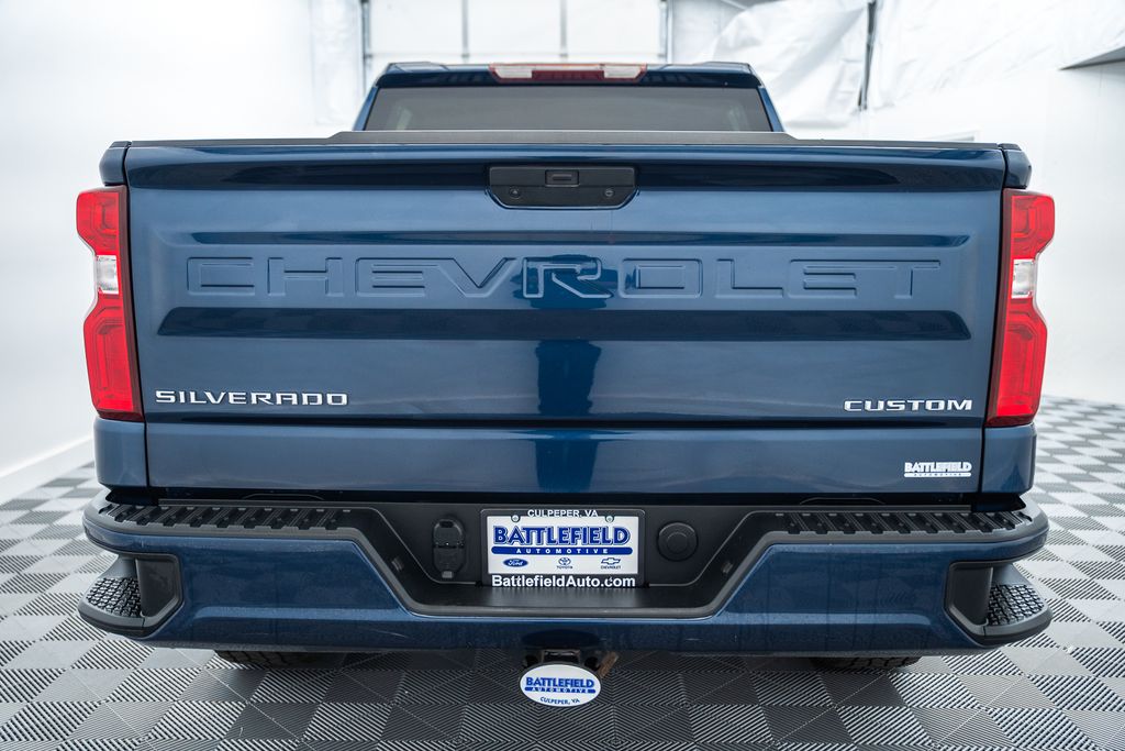 ChevroletSilverado 1500 LTD6