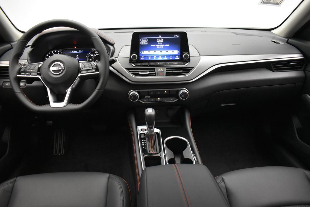 Thumbnail: 2025 Nissan Altima - 28