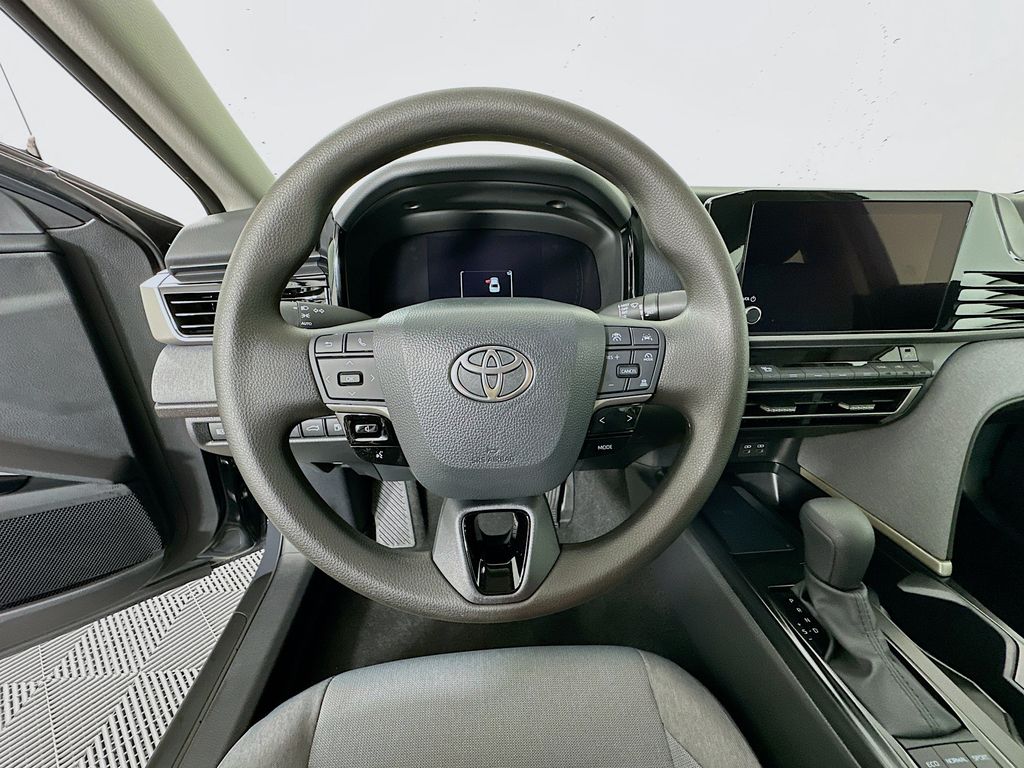 Thumbnail: 2025 Toyota Camry - 11