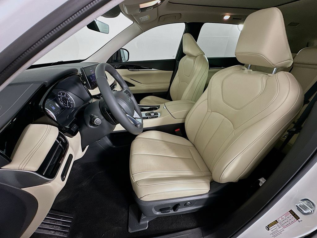 Thumbnail: 2024 INFINITI QX60 - 21