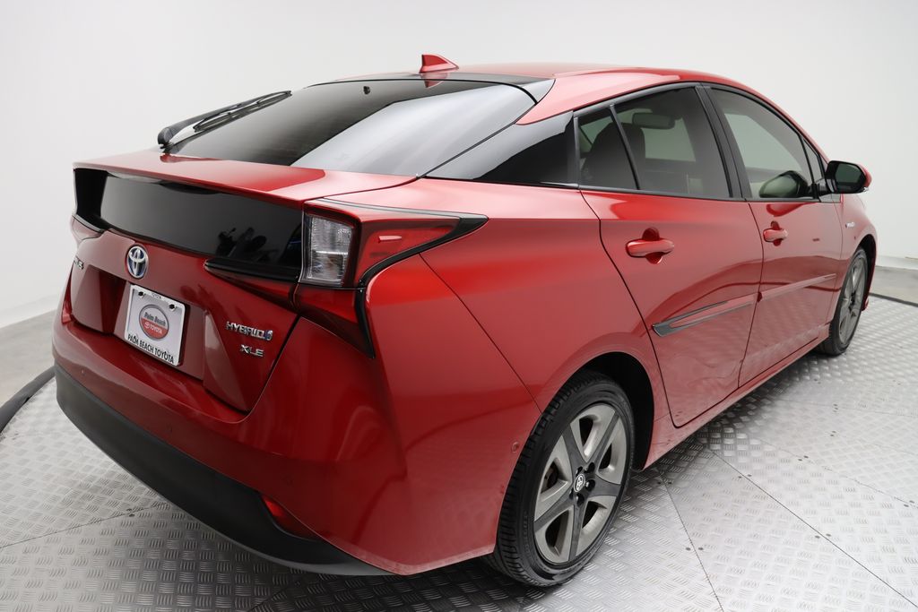 2019 Toyota Prius XLE 8