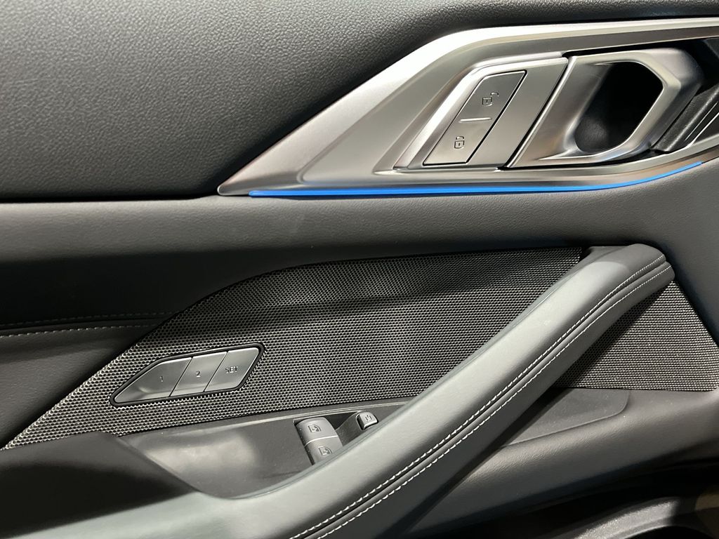 Thumbnail: 2026 BMW M4 - 5