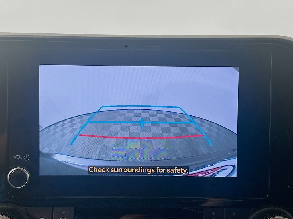 Thumbnail: 2024 Toyota Highlander - 13