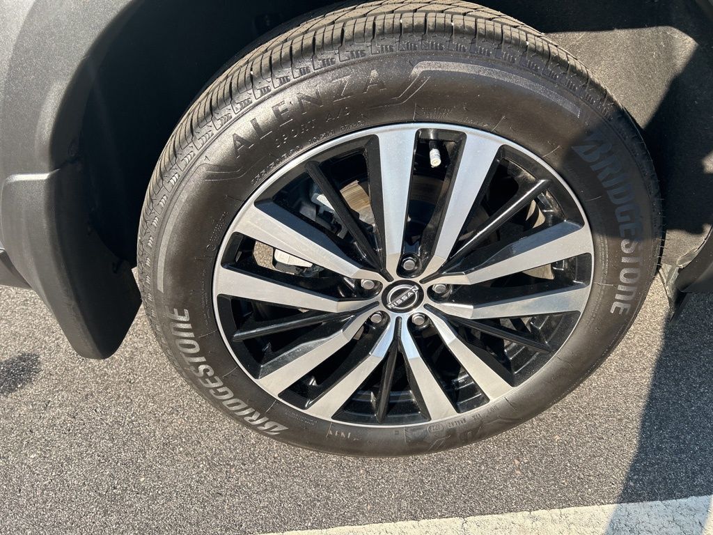 2024 Nissan Pathfinder Platinum Gray at Lugoff Nissan