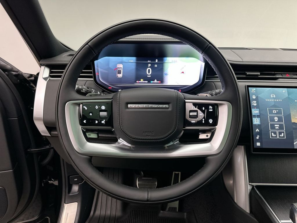 Thumbnail: 2026 Land Rover Range Rover - 22