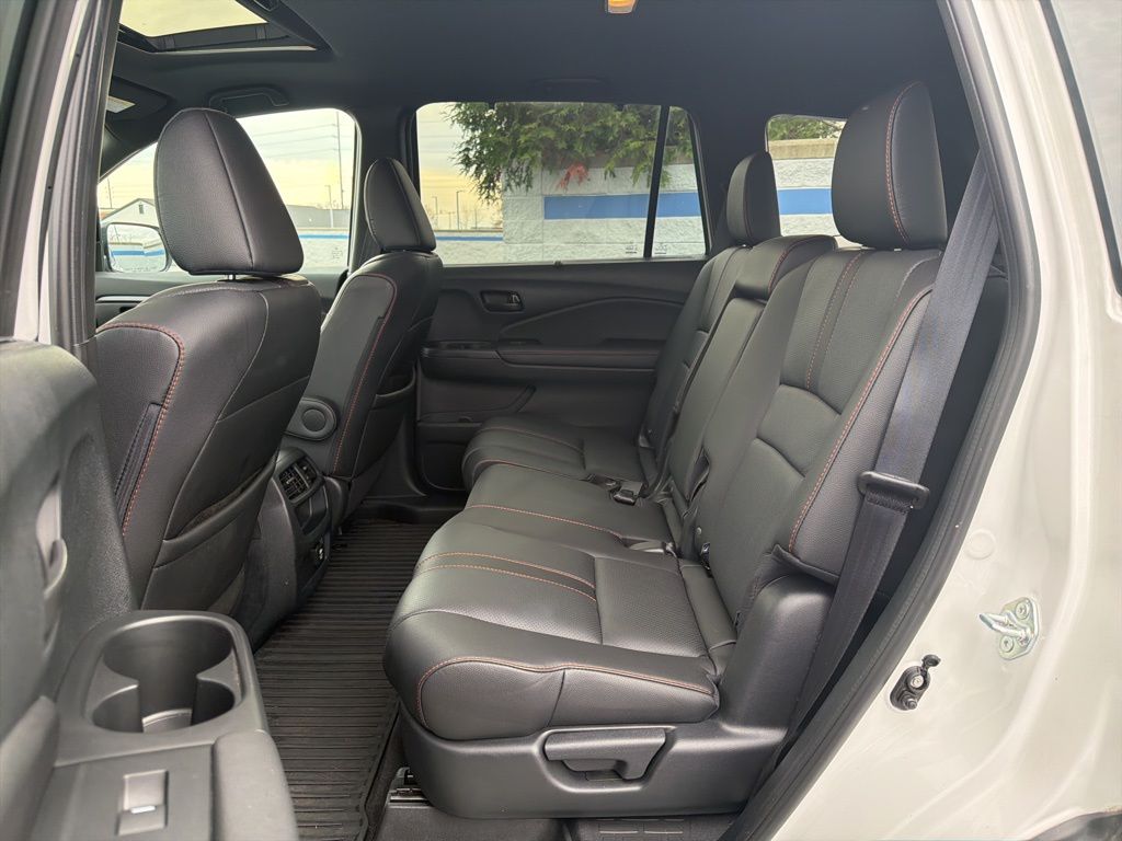 Thumbnail: 2023 Honda Passport - 20