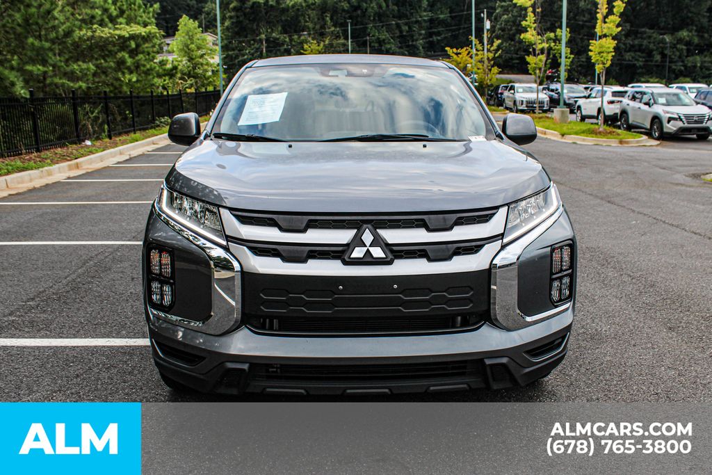 Used 2024 Gray Mitsubishi 2.0 ES image 8