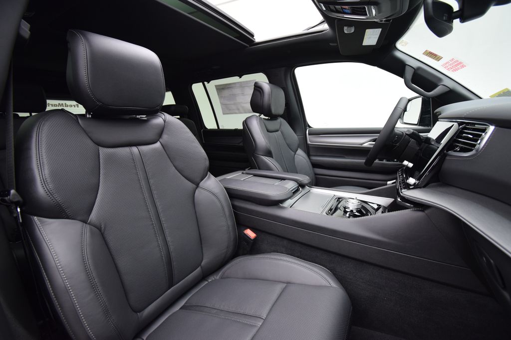 new 2026 Jeep Grand Wagoneer car, priced at $79,445