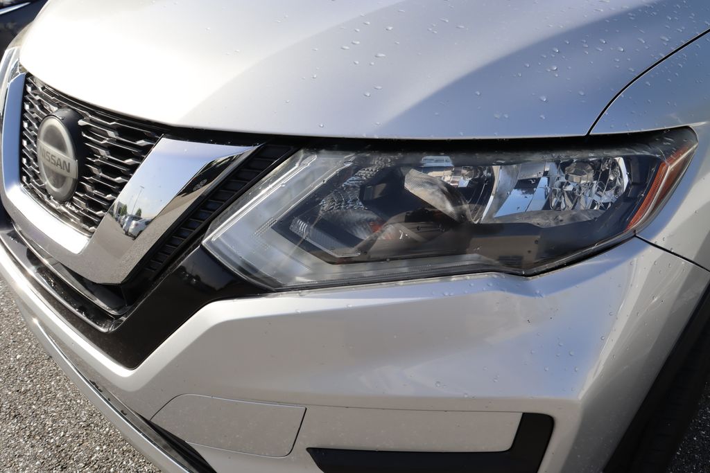 Thumbnail: 2019 Nissan Rogue - 3