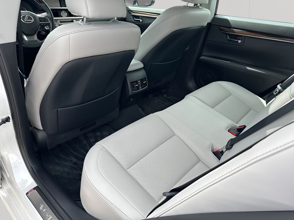 Used Car 2017 Lexus Es  350 For Sale Under $30,000 In Austin, Texas