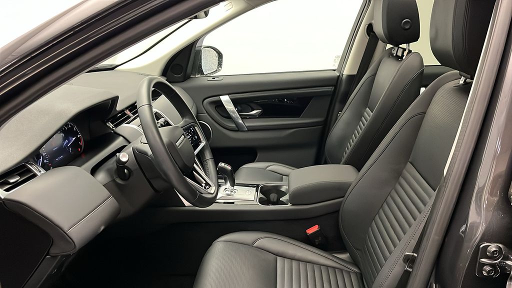 2023 Land Rover Discovery Sport S 12